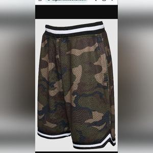 Camo fatigue shorts